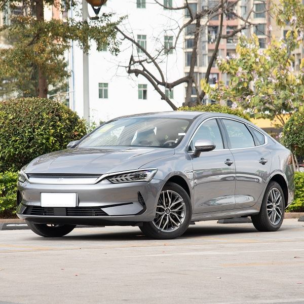 Bati rèv ou E2 fanmi pasaje machin elektrik hatchback